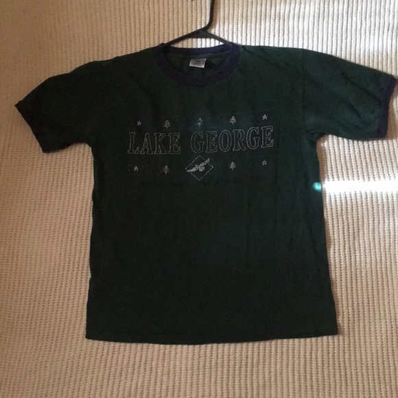 Vintage dark green t-shirt lake George - Picture 1 of 3